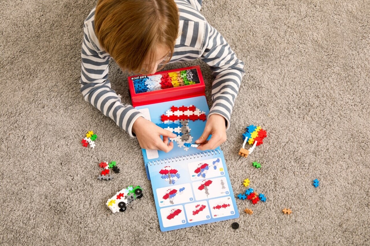 Plus-Plus Activity Pad - Transport Plus-Plus Activity Pad - Transport