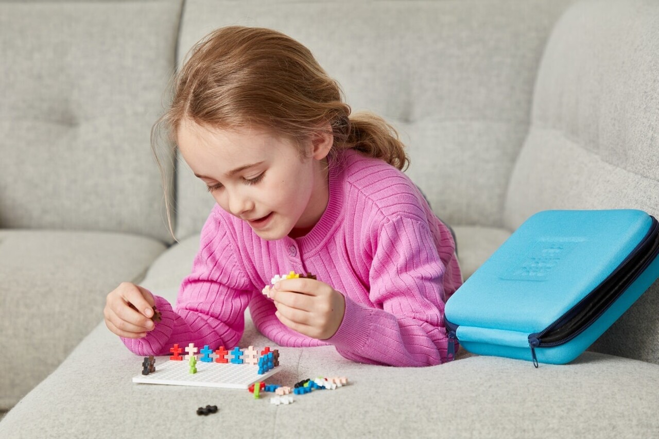 Plus-Plus Reiskoffer (100 stukjes) Plus-Plus Reiskoffer (100 stukjes)