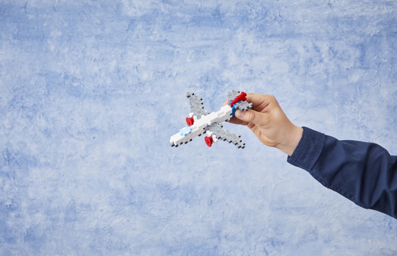 Plus-Plus Tube Vliegtuig (100 stukjes) Plus-Plus Tube Vliegtuig (100 stukjes)