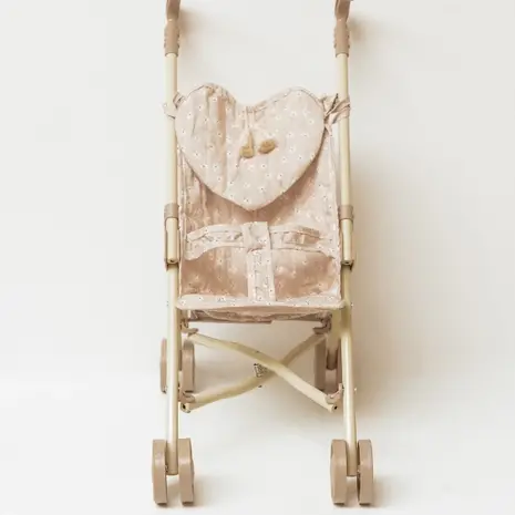 Mrs. Ertha Poppenwagen Little Daisys Mrs. Ertha Poppenwagen Little Daisys