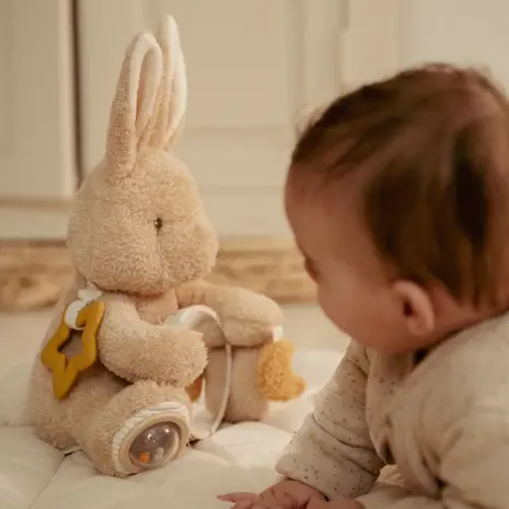 Little Dutch Activiteitenknuffel Baby Bunny