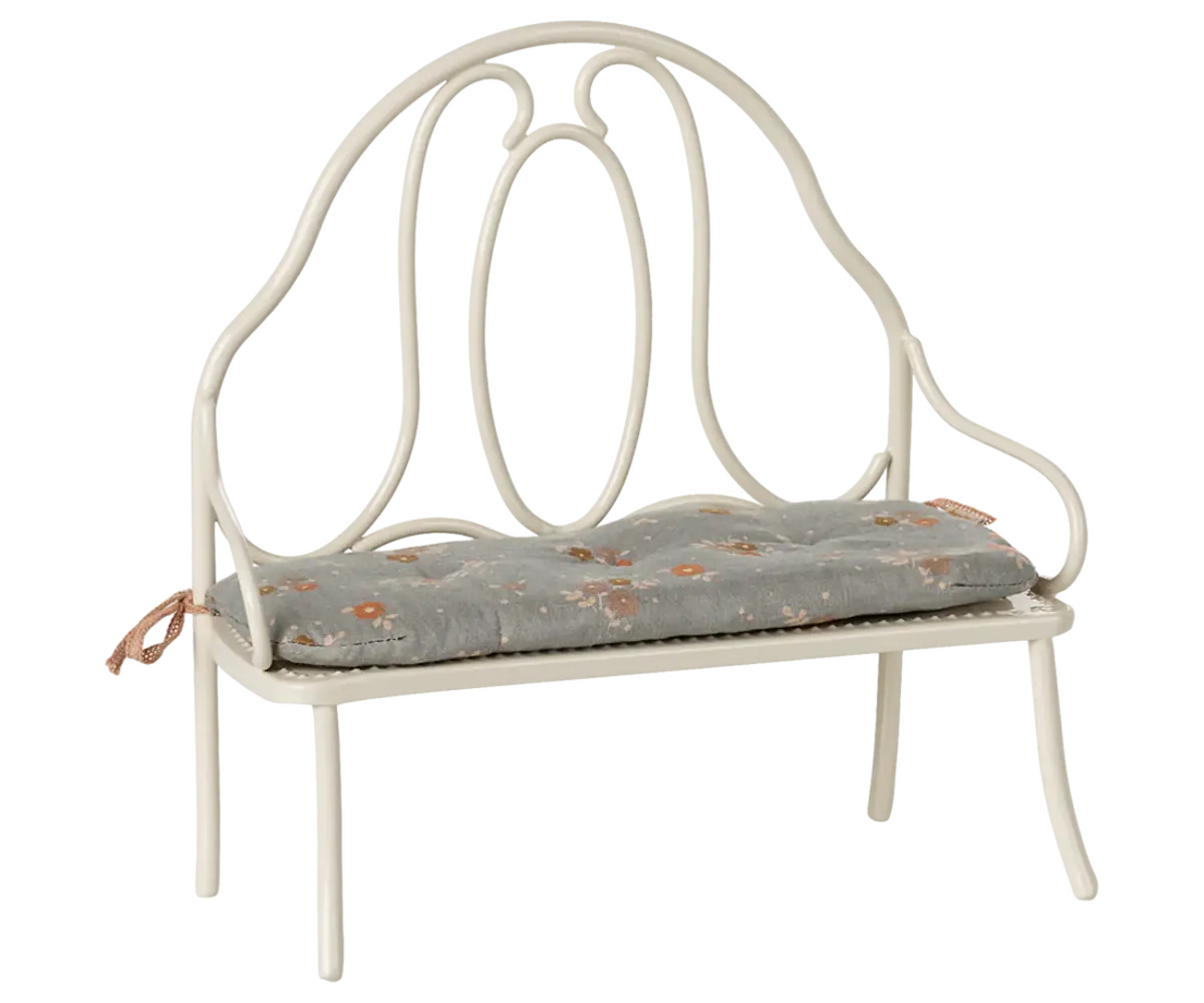 Maileg Vintage Bank Off White