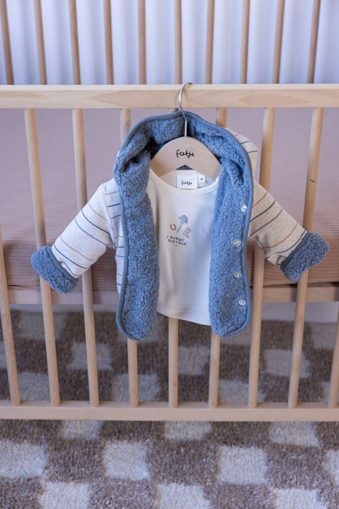 Feetje Babykleding Jasje Omkeerbaar Bouclé Howdy Blauw Feetje Babykleding Jasje Omkeerbaar Bouclé Howdy Blauw