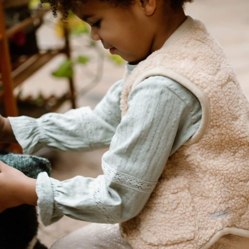 Daily7 Teddy Gilet Sandshell