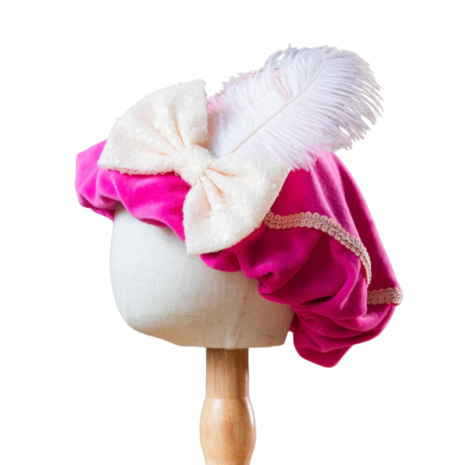 Pietenmuts Kind met Naam – Model Strik Pietenmuts Kind met Naam – Model Strik