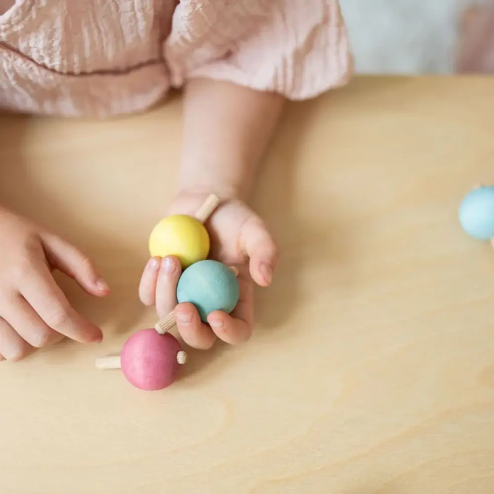 Grimm's Houten Spinners Pastel 6 stuks Grimm's Houten Spinners Pastel 6 stuks