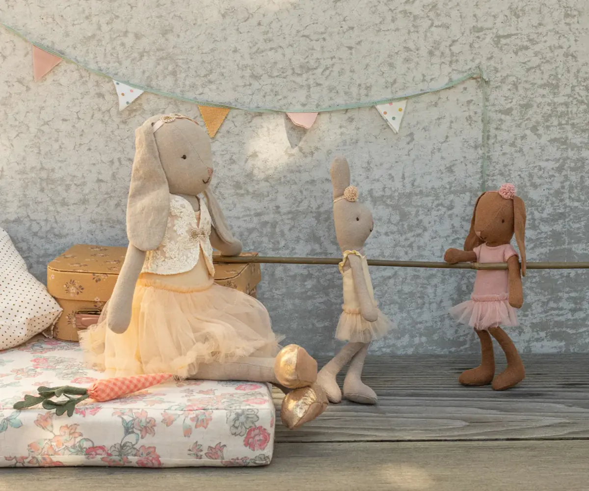 Maileg Bunny Chocolate Brown Ballet Suit and Skirt Rose Size 1