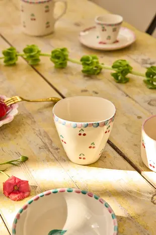 Rice Keramiek Beker Cherries