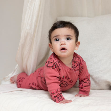 Feetje Pyjama's Pyjama Howdy Holly Berry