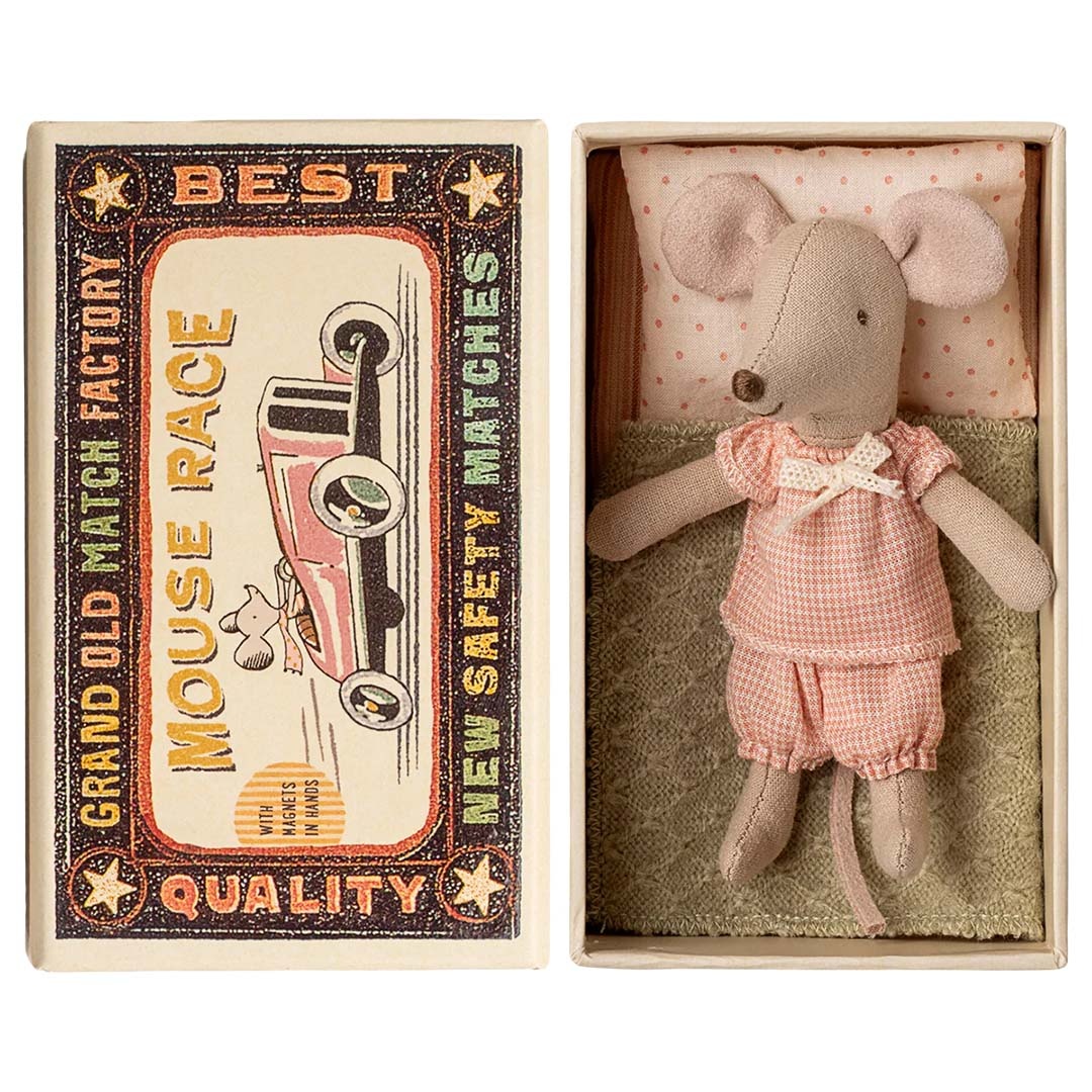 Little Sister Mouse in Matchbox afbeelding
