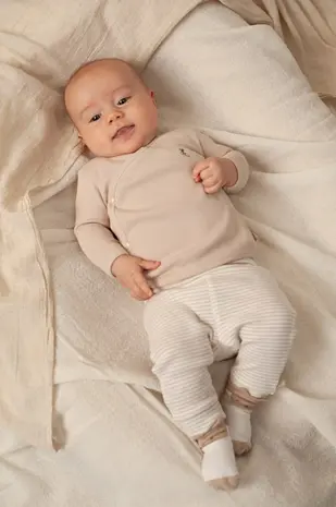 Feetje Babykleding Overslagshirt Rib Honey Bear Zand