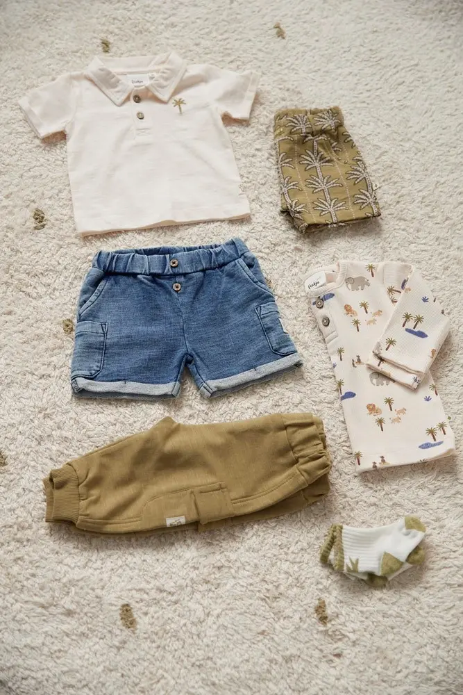 Feetje Babykleding Short Safari Savage Groen