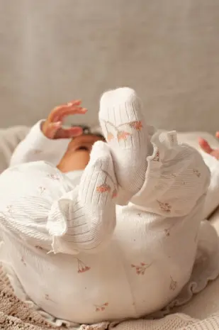 Feetje Babykleding Sokken Delicate Flower Offwhite