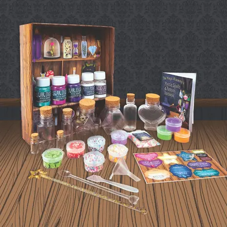 Great Pretenders Potion Shop Set Enchanted Elixir