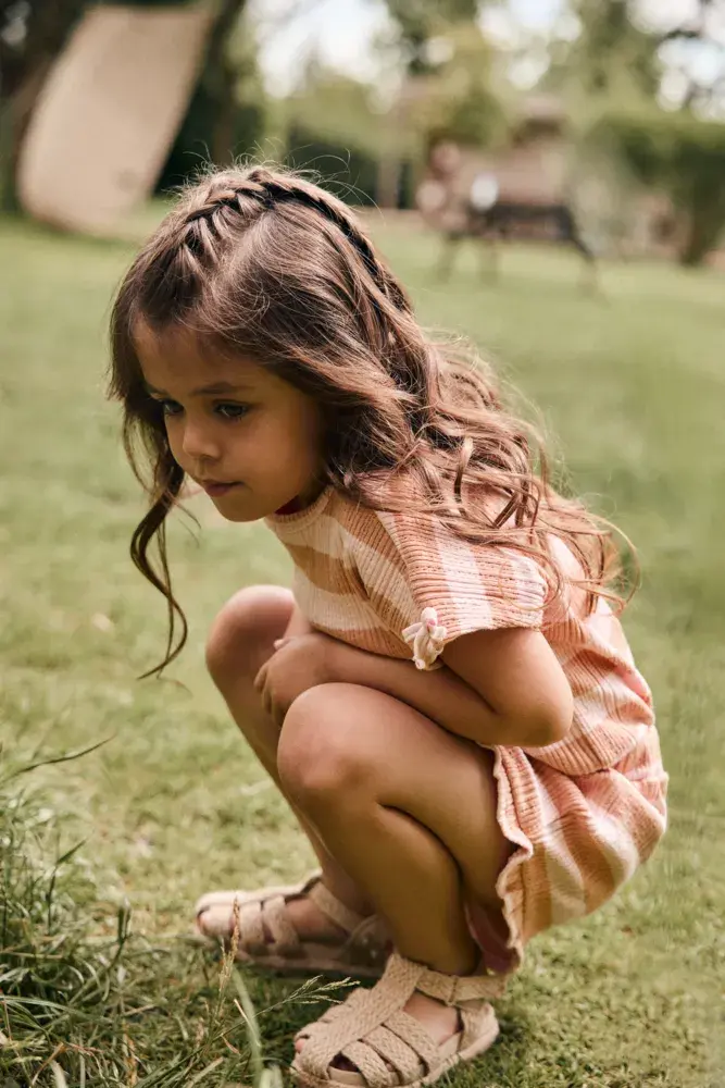 Daily7 Shorts Ruffle Fancy Stripe Silver Pink