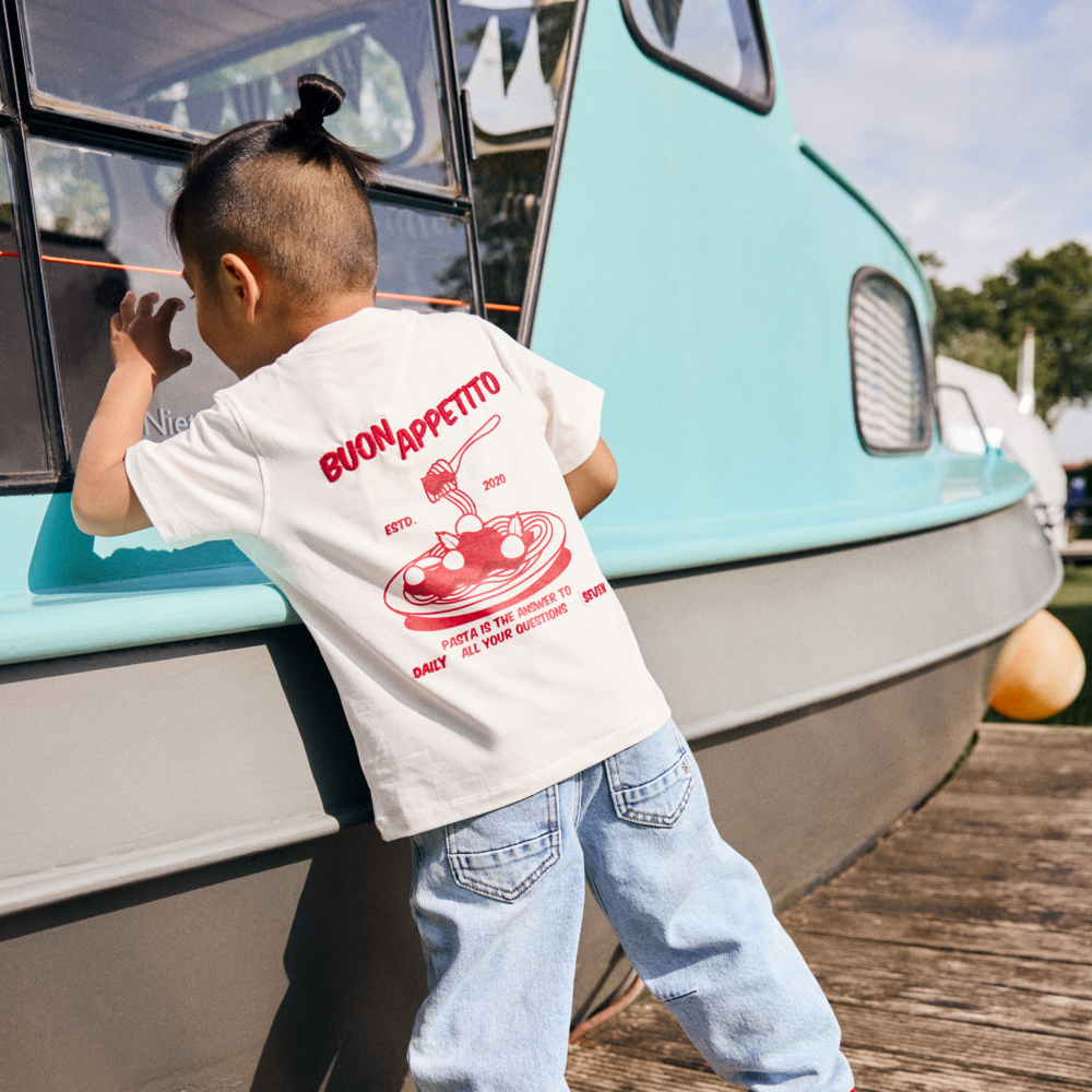 Daily7 Shirt Oversized Backprint Egret