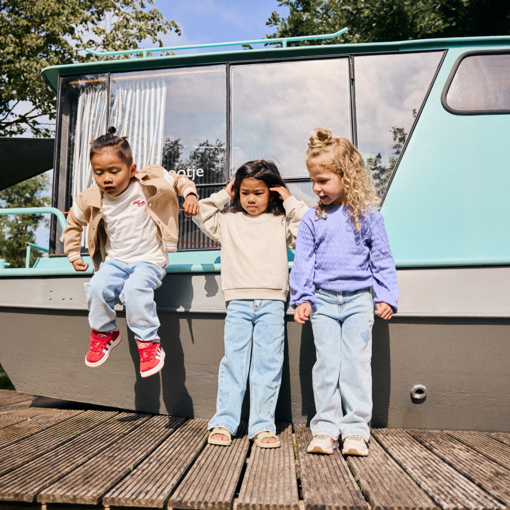 Daily7 Shirt Oversized Backprint Egret