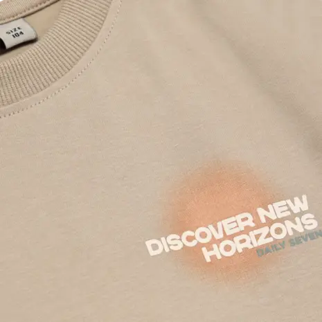 Daily7 Shirt Backprint Tuffet