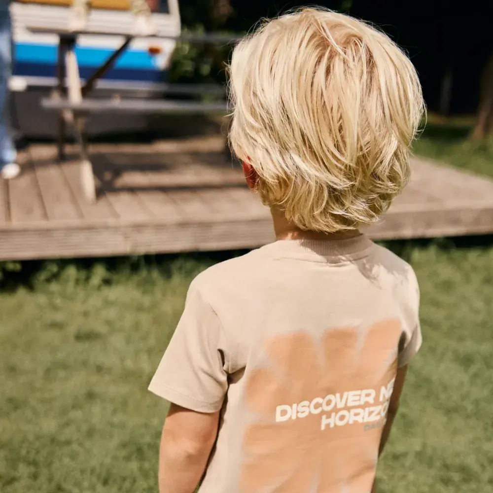 Daily7 Shirt Backprint Tuffet