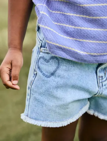 Daily7 Jeans Shorts Heart Blue Denim