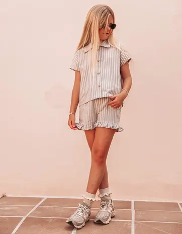 The littlecuties Short Louise Stripe Taupe