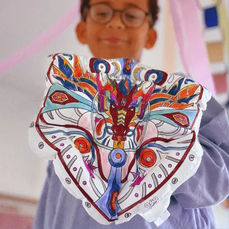 Ara Creative Opblaasbare Kleurplaat Zwaard & Schild LED