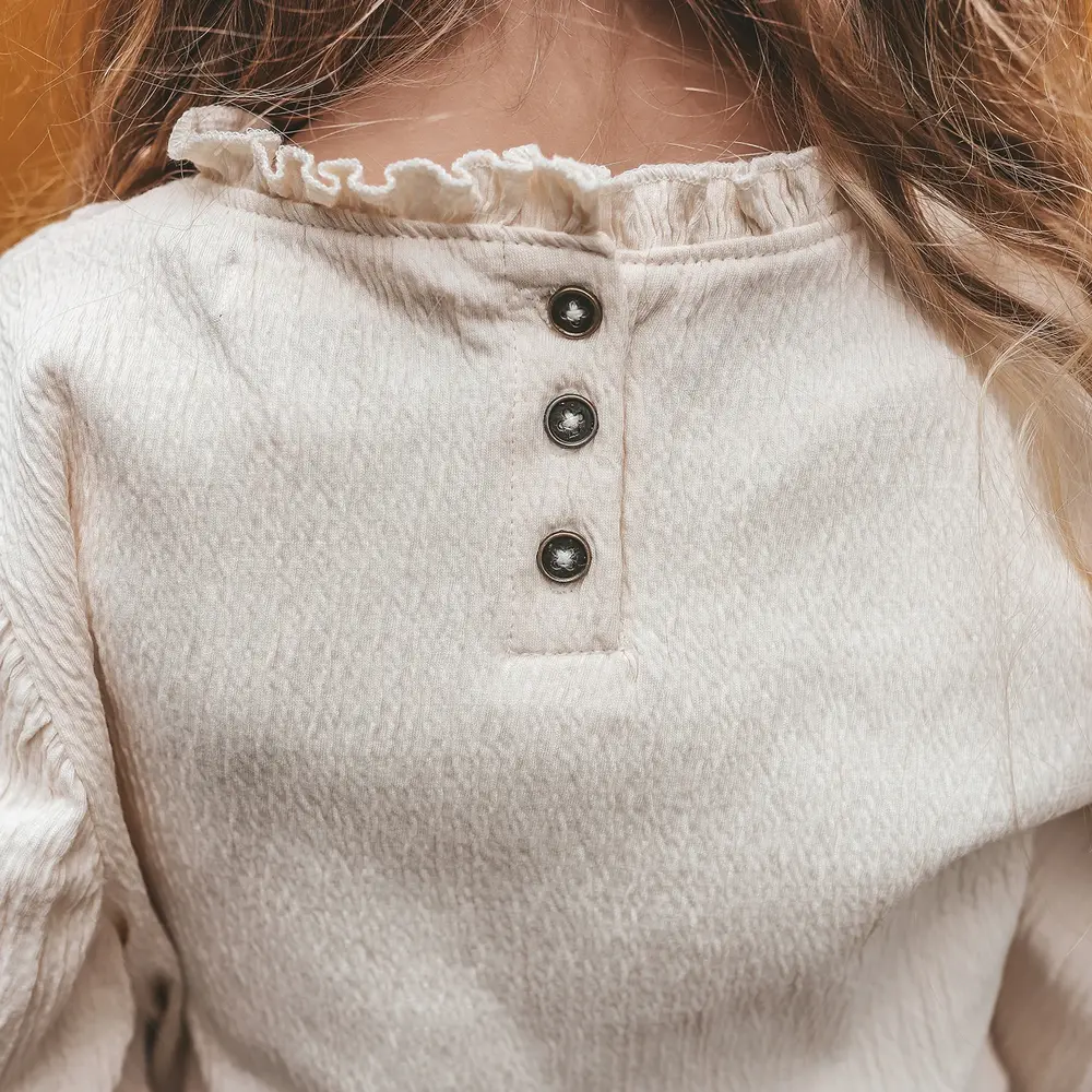 Your Wishes Longsleeve Romance Wavy White Swan Your Wishes Longsleeve Romance Wavy White Swan