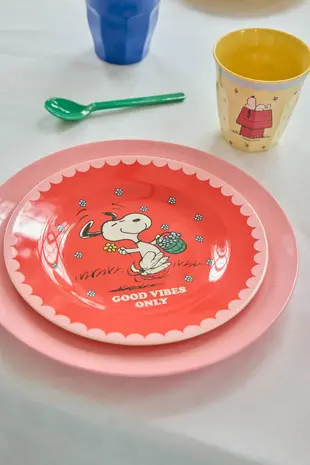 Rice Melamine Kinderbordje Red Snoopy Print