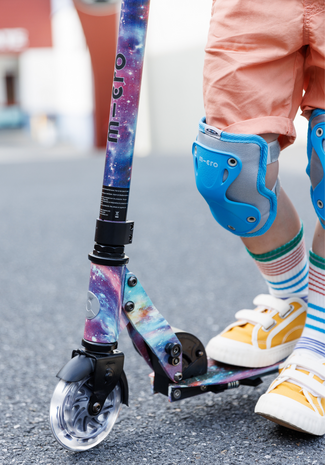 Micro Step Sprite LED Palm Art Collection