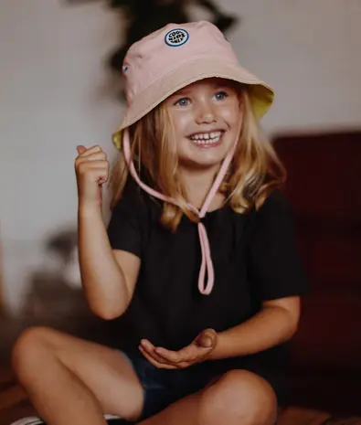 Hello Hossy Bucket Hat Mini Rosita