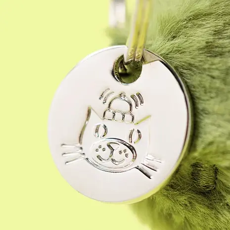 Jellycat Jellycat Amuseables Pickle Bag Charm Jellycat Jellycat Amuseables Pickle Bag Charm