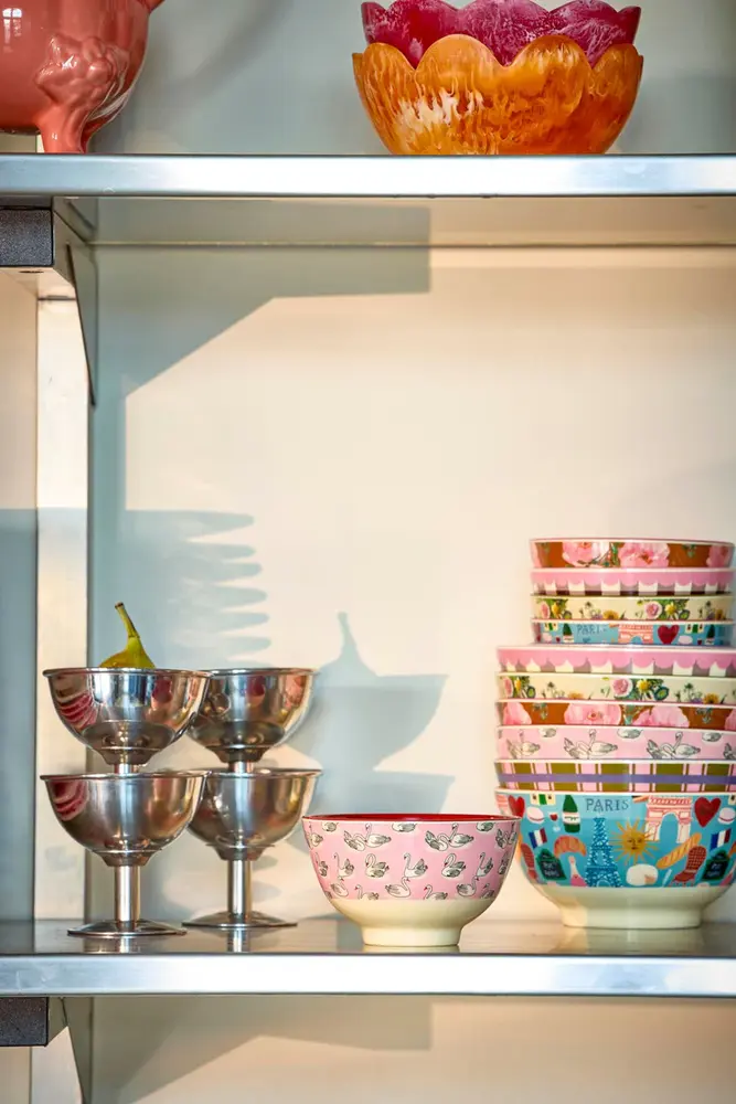 Rice Melamine Kom - Small - Swan in Paris Rice Melamine Kom - Small - Swan in Paris