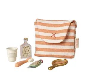 Maileg Toothbrush set in bag, Mouse - Coral stripe Maileg Toothbrush set in bag, Mouse - Coral stripe
