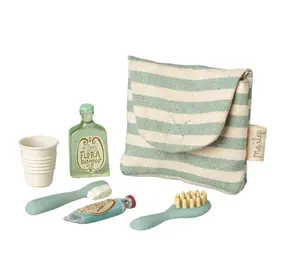 Maileg Toothbrush set in bag, Mouse - Blue stripe Maileg Toothbrush set in bag, Mouse - Blue stripe