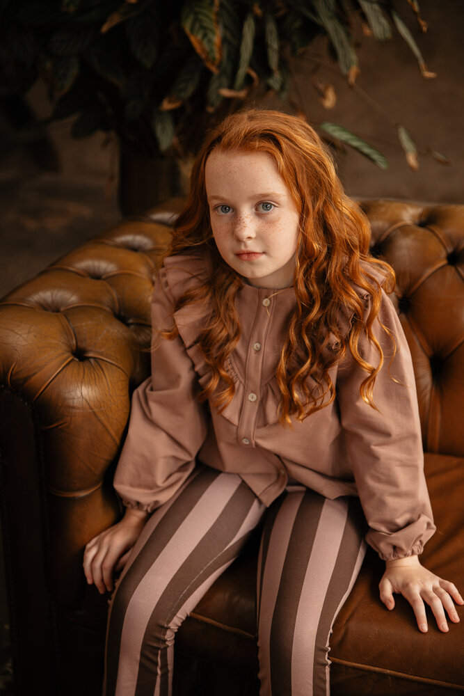 The littlecuties Broek Chocolate Mauve Stripes