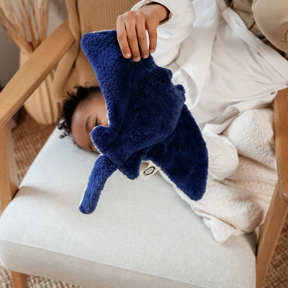 Senger Naturwelt Warmte Knuffel Manta Small - Blauw