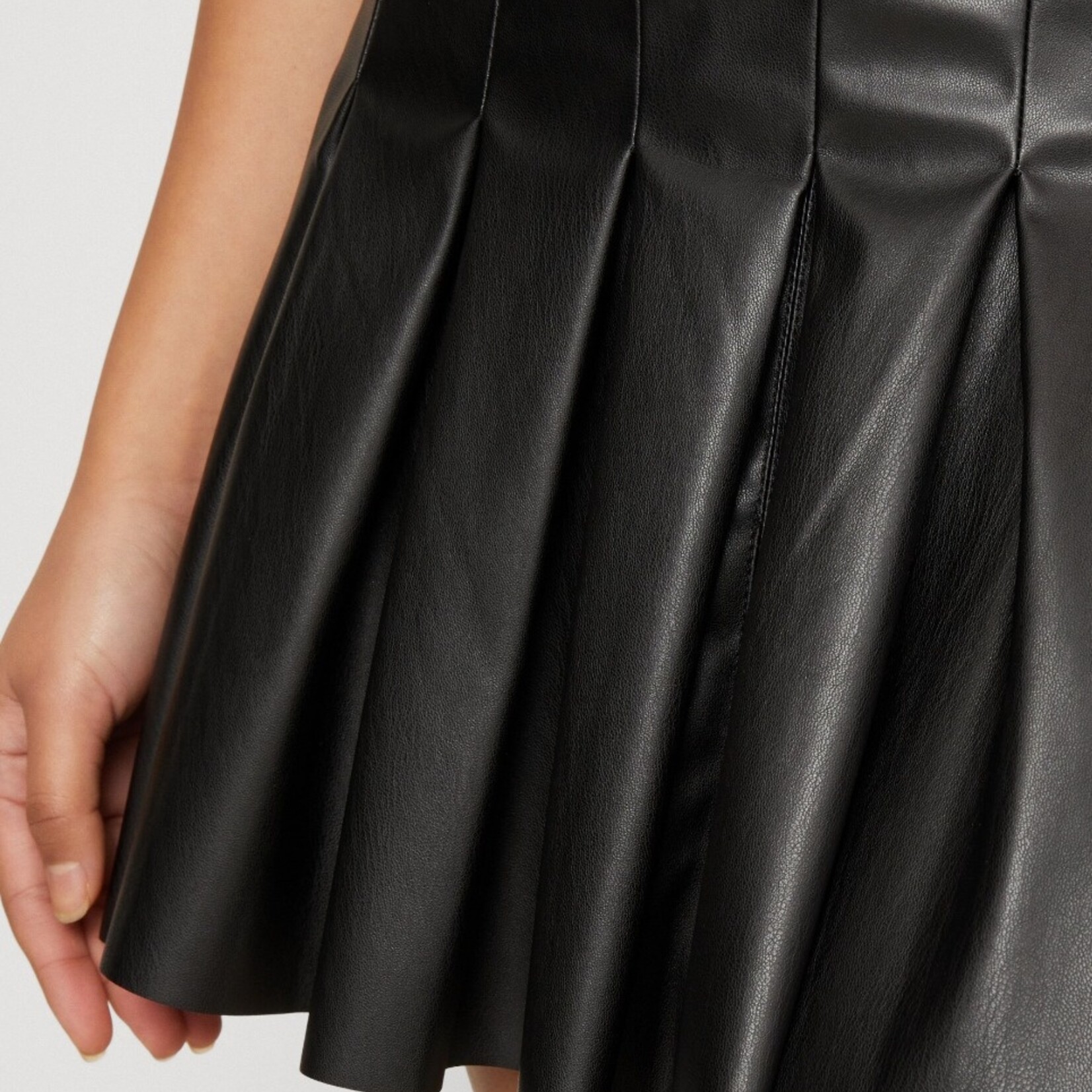 Romy Skirt Leatherlook Black