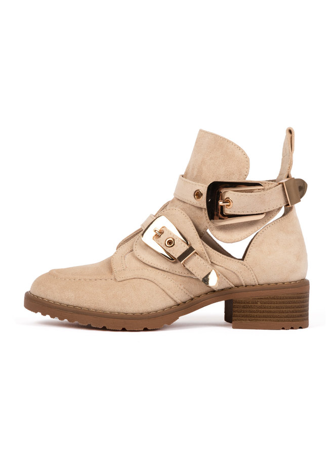 Cut out boots beige