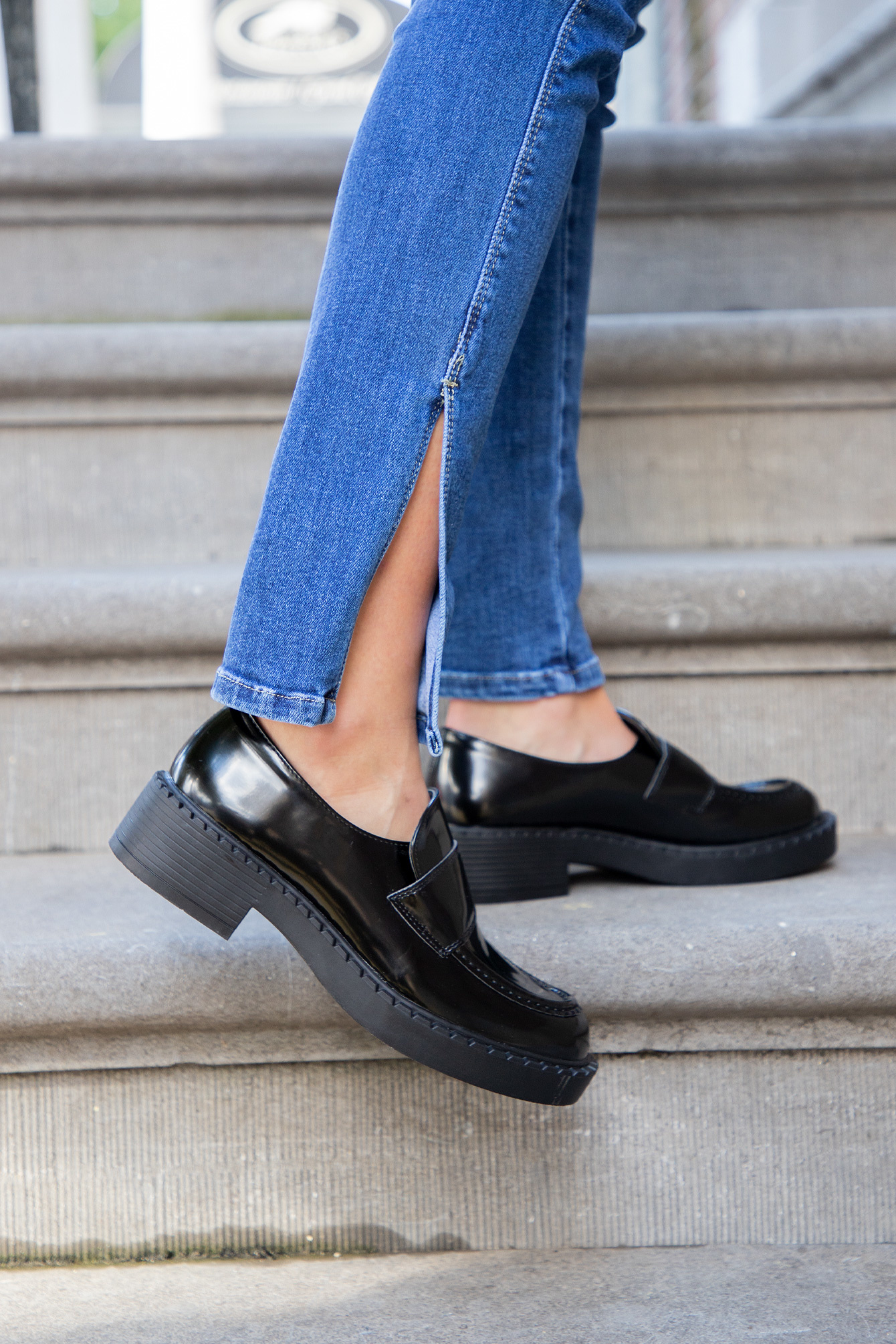 Loafer Joanna zwart I Instappers met hoge zool - Famous Store