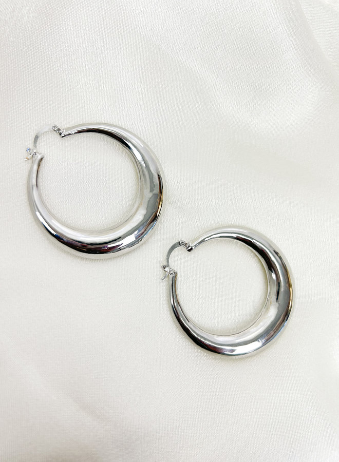 Earring thick hoops Zilver