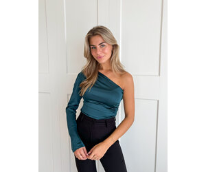Top Penelopy groen I One shoulder satin top Famous Store