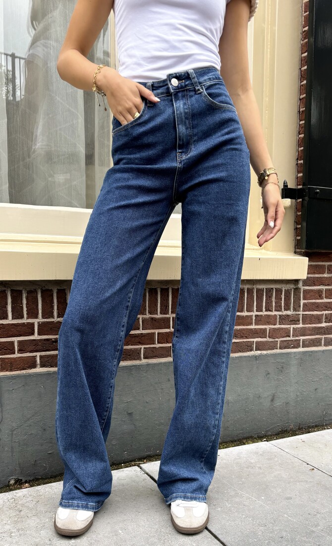 Jeans Avery donkerblauw