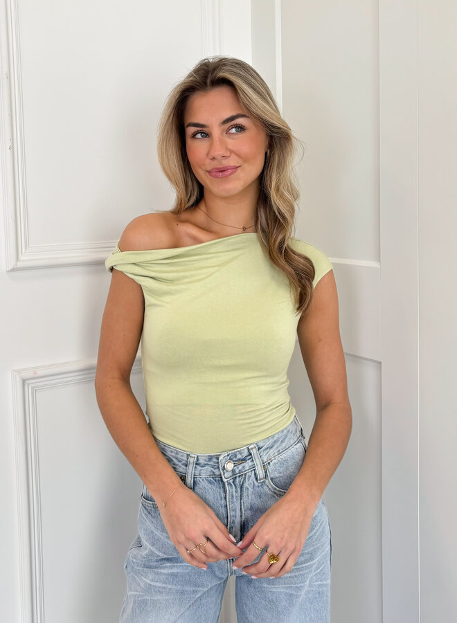 Top Yael mint