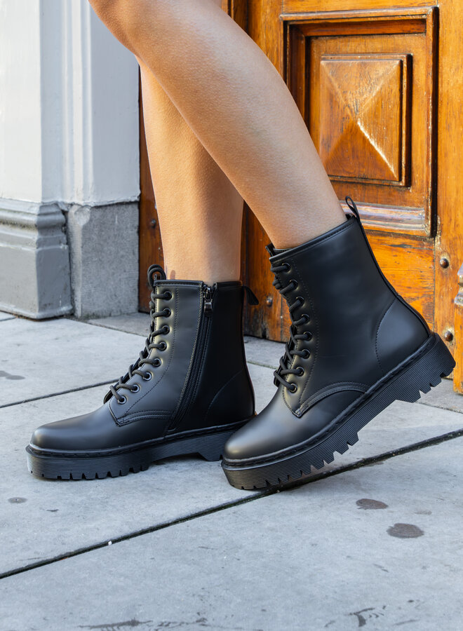 Boots Esmée zwart