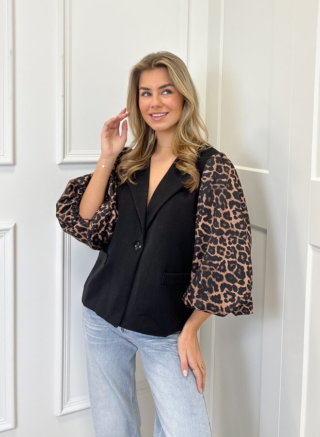 Blazer Leopard sleeve