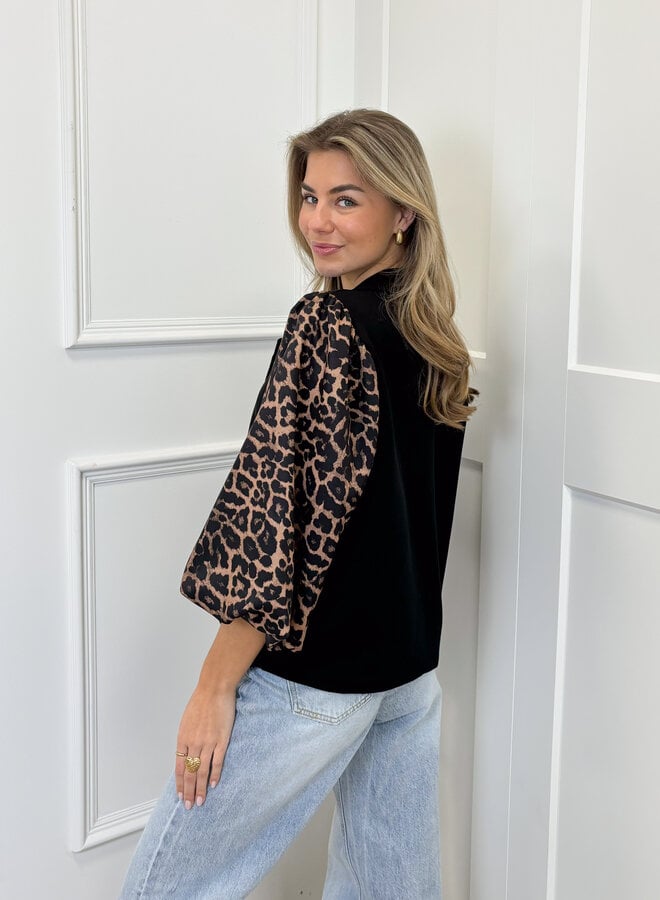 Blazer Leopard sleeve