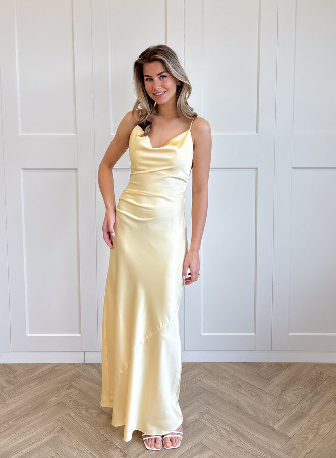 Satin dress Liva geel