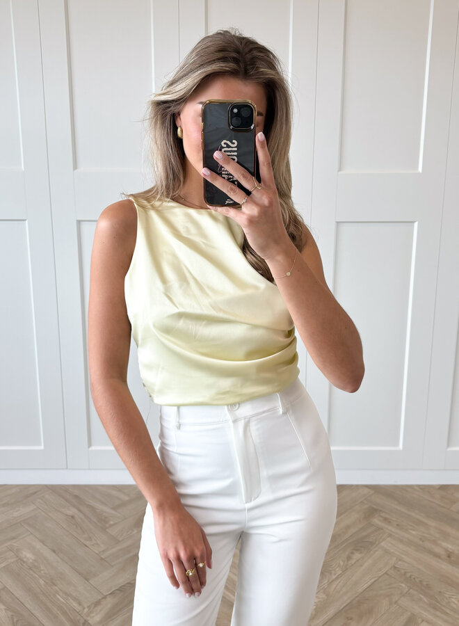 Satin top Jill geel