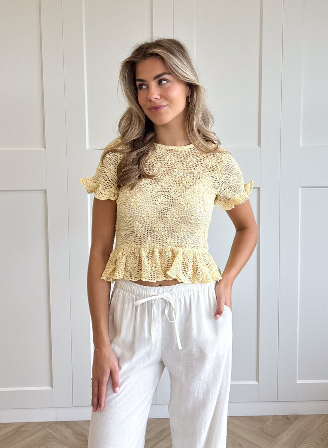 Crochet top Gaya geel