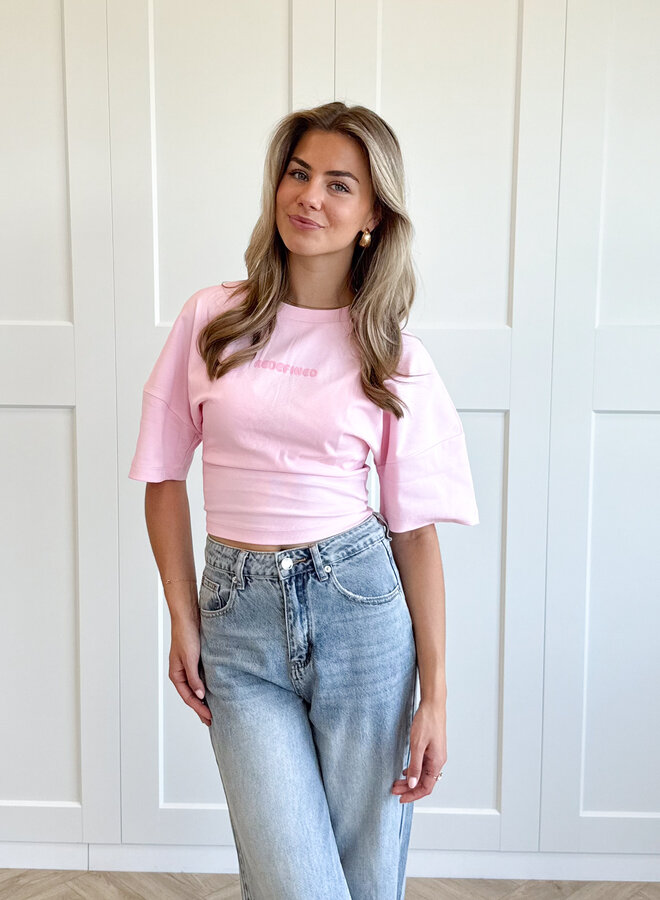 T-shirt Redefined roze